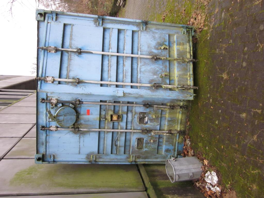 well-maintained workshop equipment-9